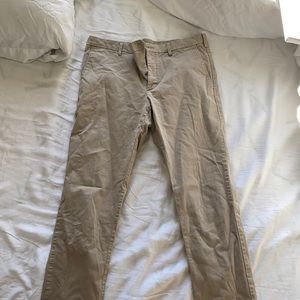 Men’s 32x32 khaki pants Uniqlo